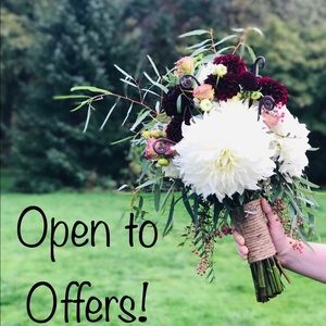 🌸 Open to offers 🌸